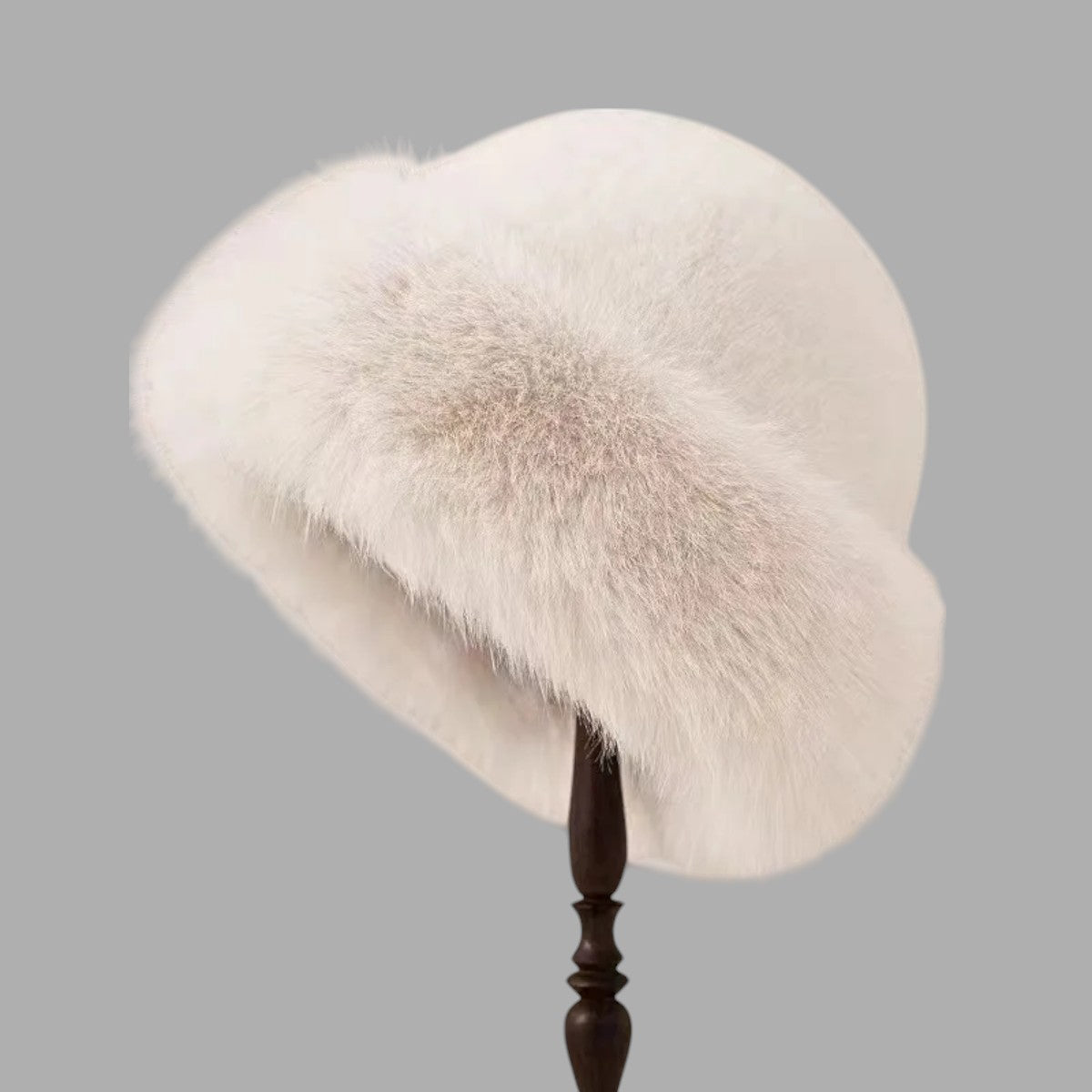 Carla™ | Elegant pälsmössa