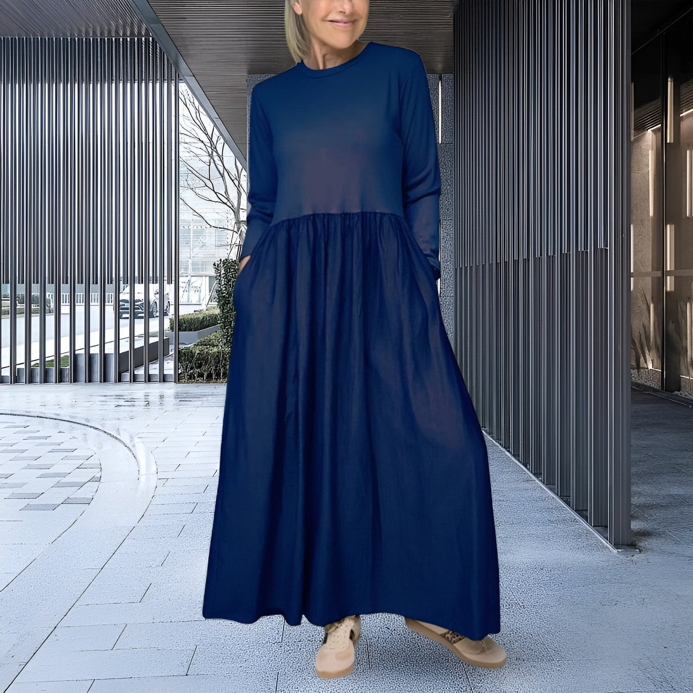 Matilda™ | Långärmad stickad midiklänning